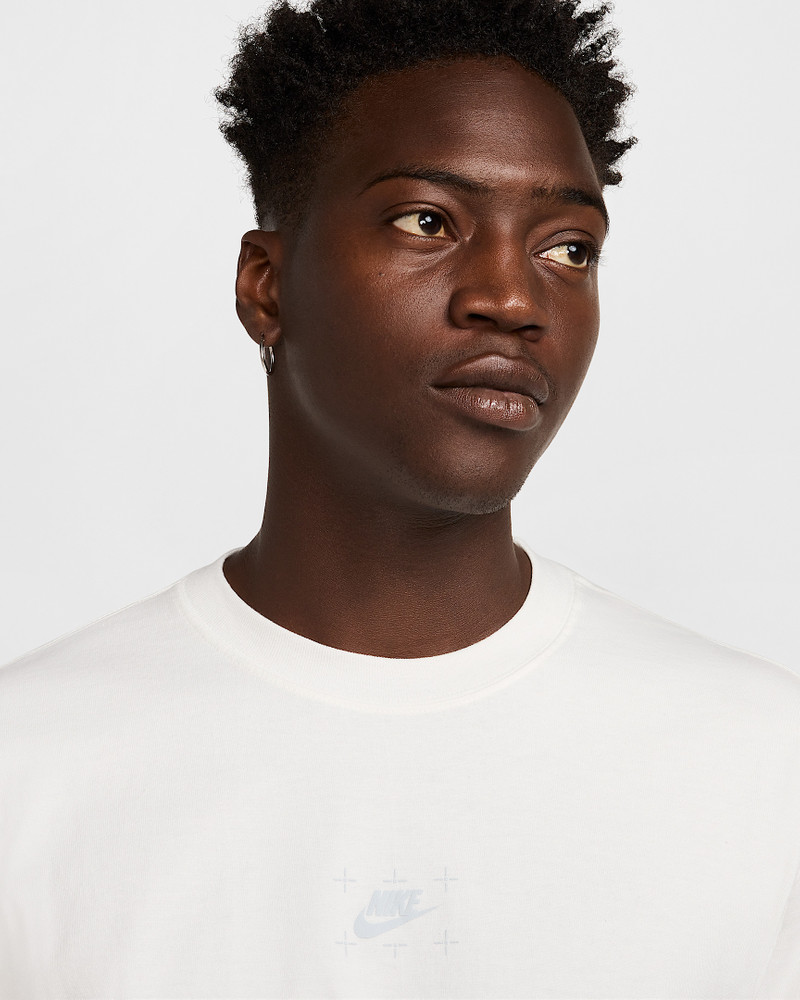 Nike Sportswear Men's Max90 T-Shirt 3