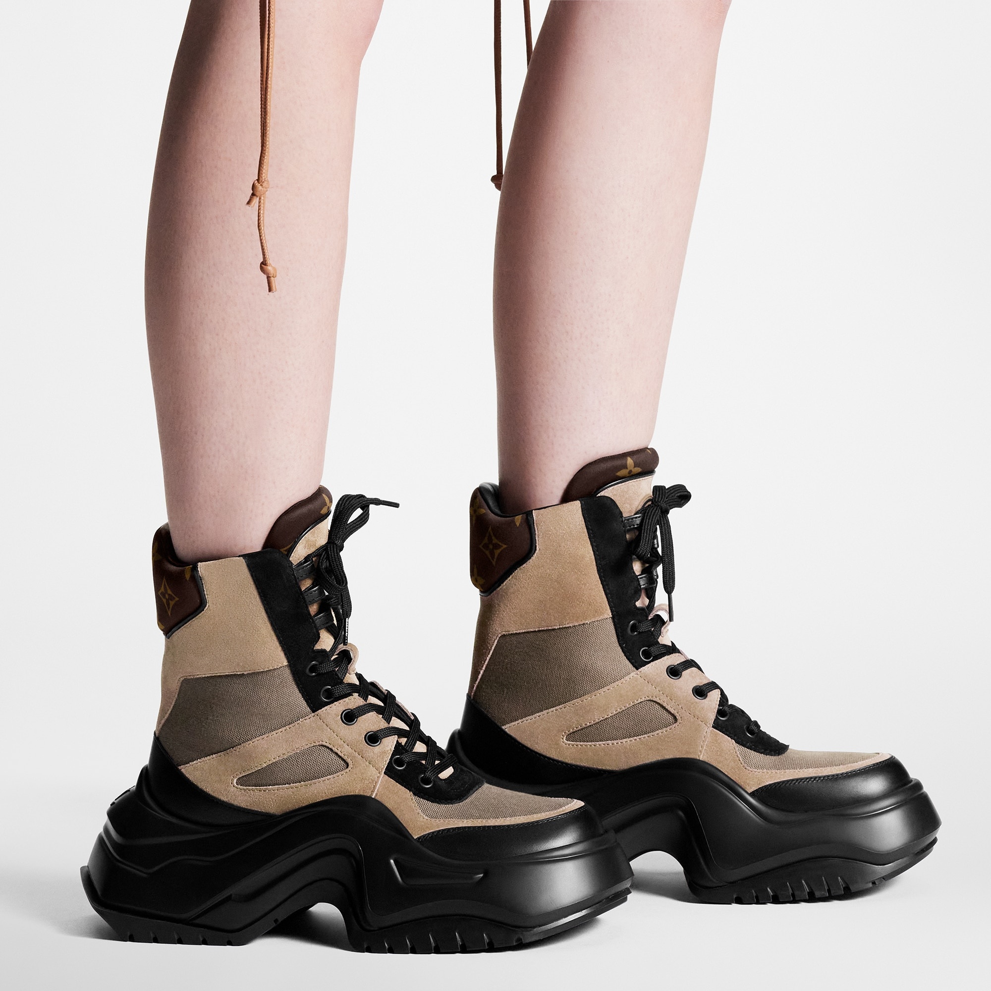 Louis Vuitton 'Silhouette' Boots - Women's 39