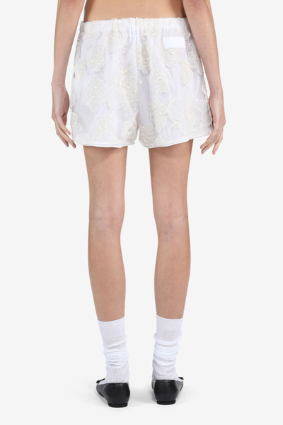 N°21 FLORAL-EMBROIDERED SHORTS outlook