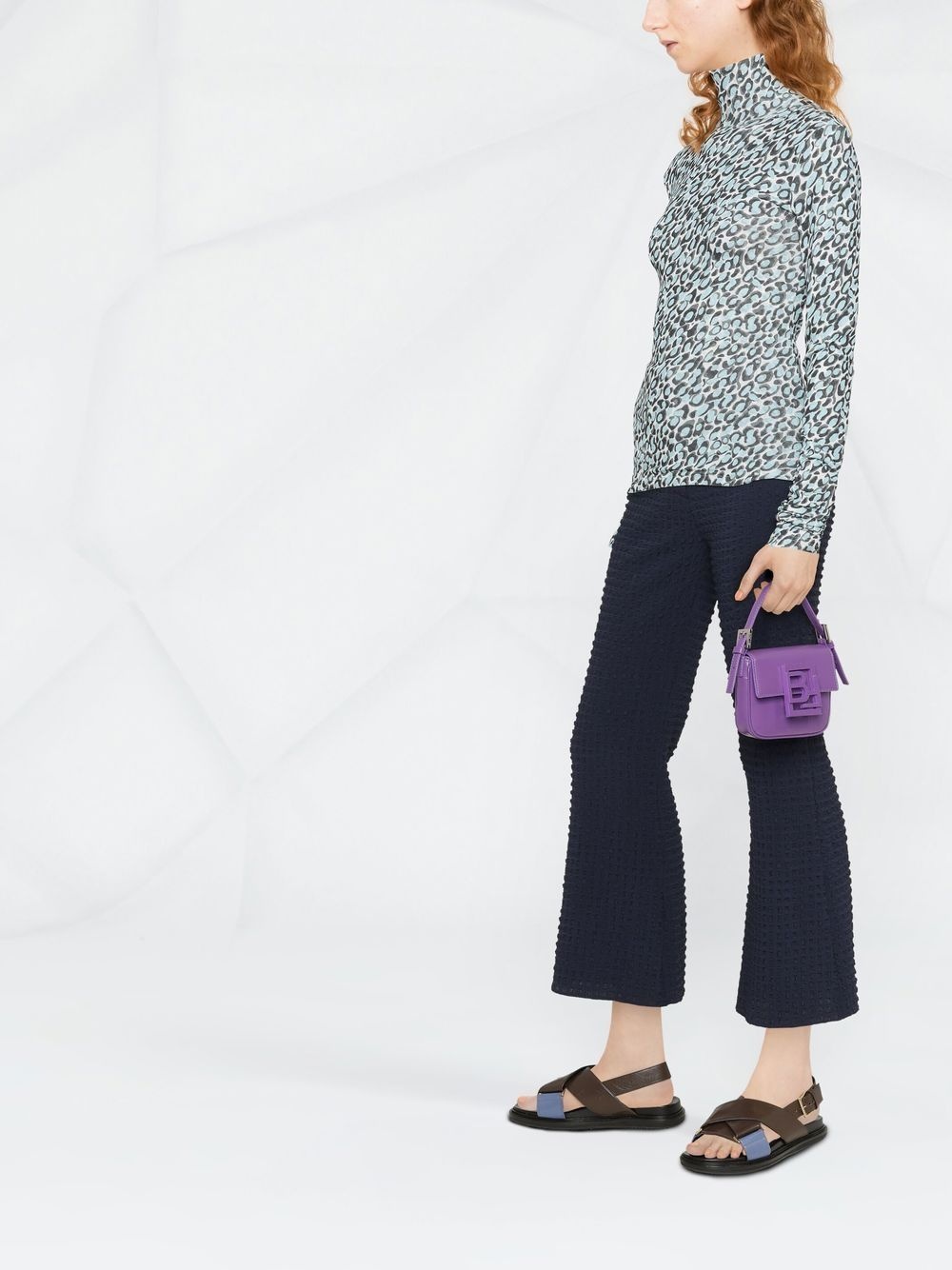 back cut-out patterned top - 3