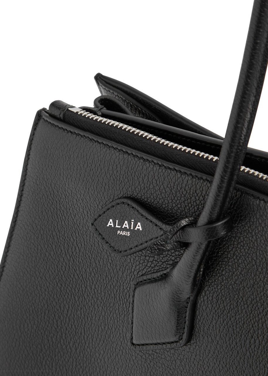 Alaïa Le Teckel Grained Leather Tote - 3
