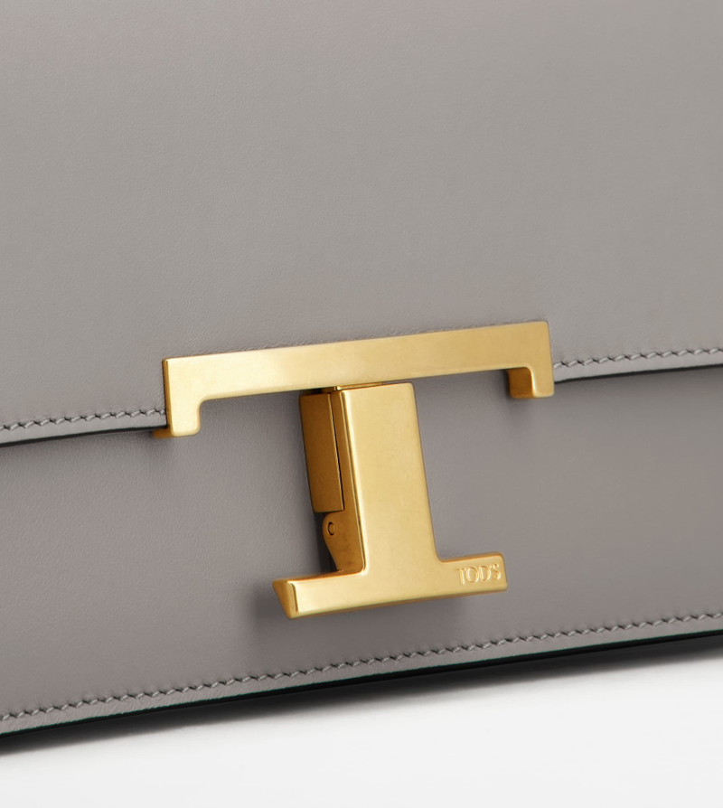 T TIMELESS CROSSBODY BAG IN LEATHER MICRO - GREY 5