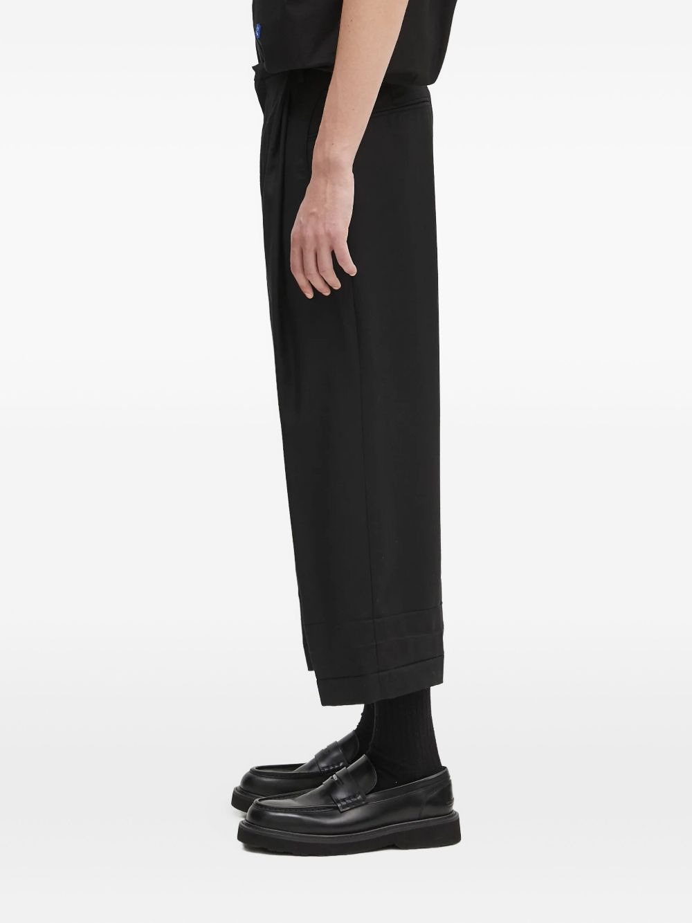 pleat-detailed cuffed trousers - 3