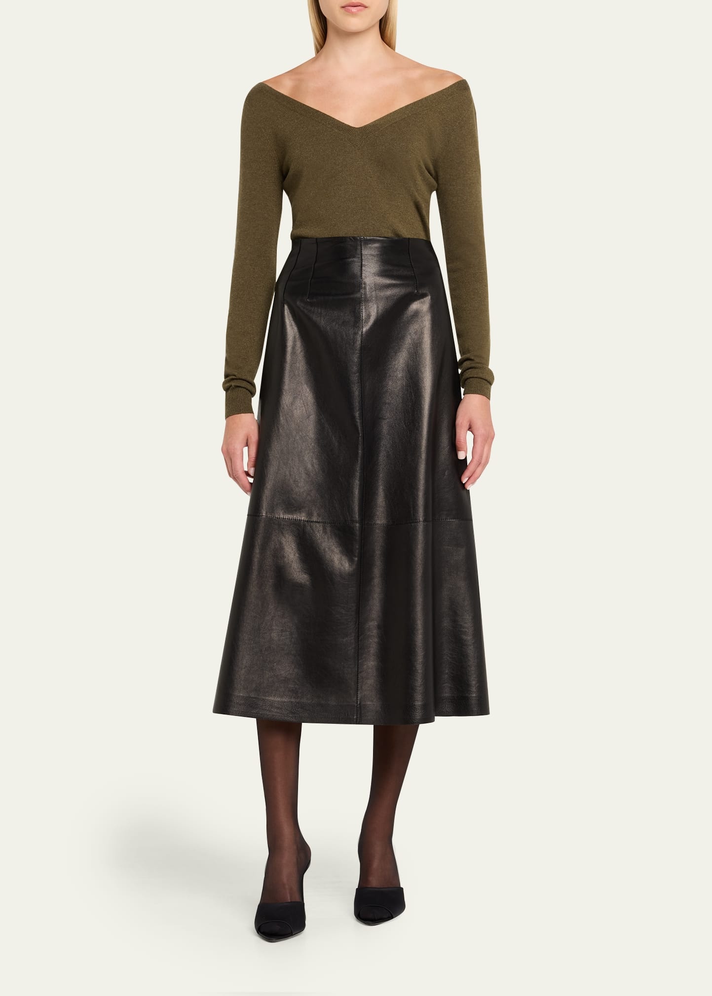 V-Neck Cashmere Sweater - 2
