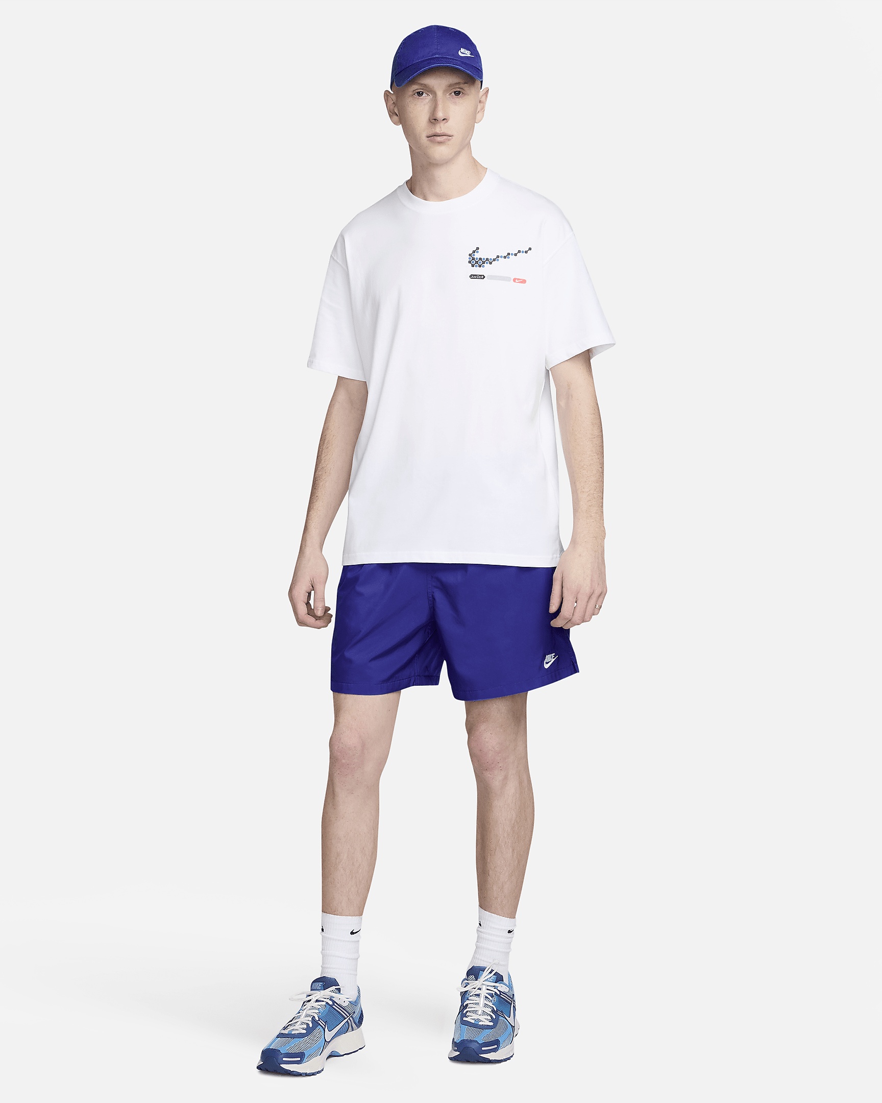 Nike Sportswear Men's Max90 T-Shirt - 5