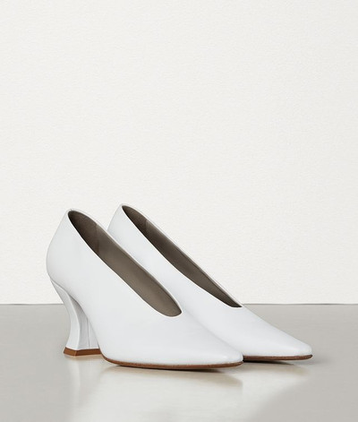 Bottega Veneta ALMOND PUMPS outlook