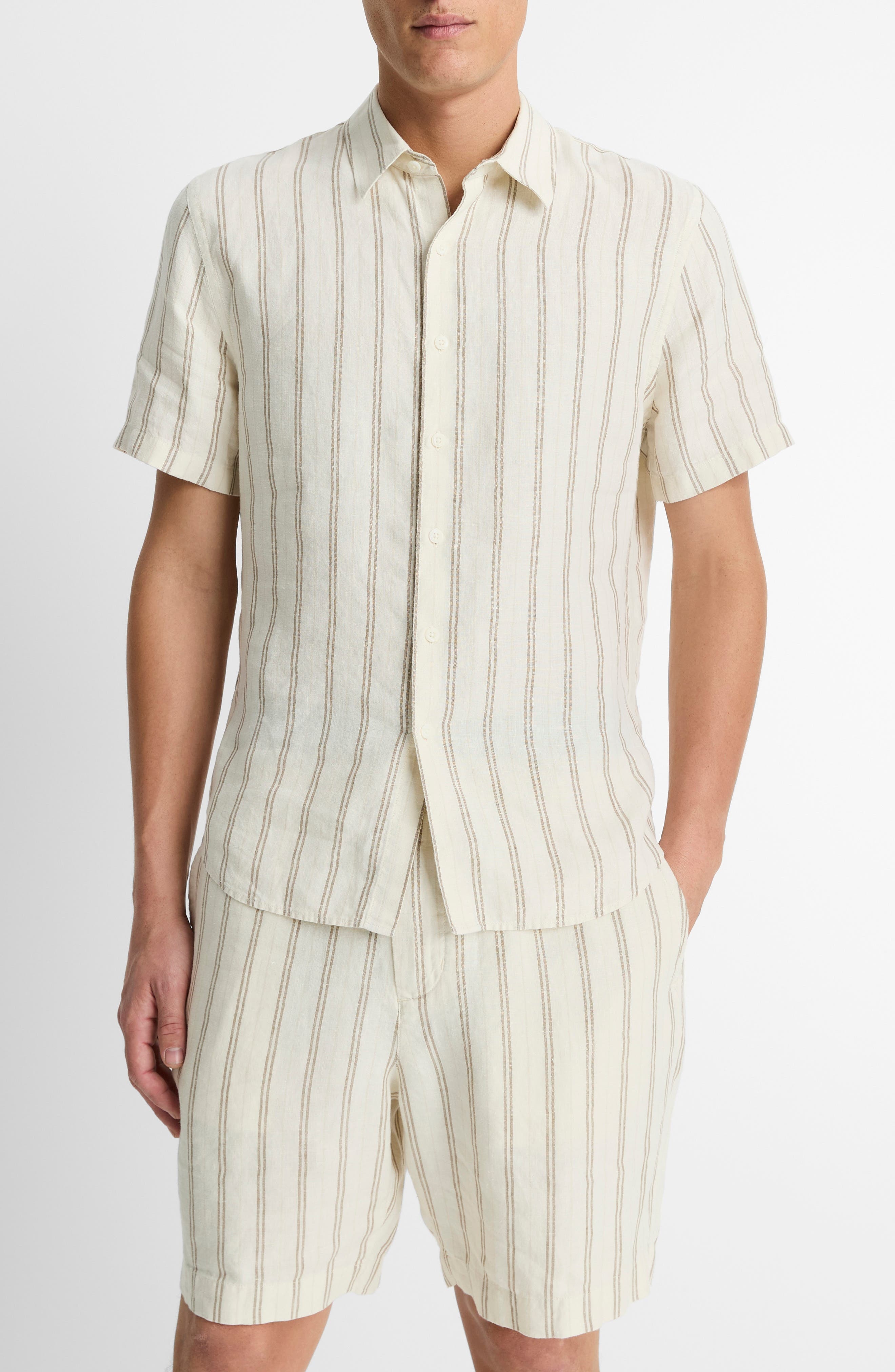 Vince Stripe Classic Fit Short Sleeve Button-Up Shirt in Blanco at Nordstrom - 1