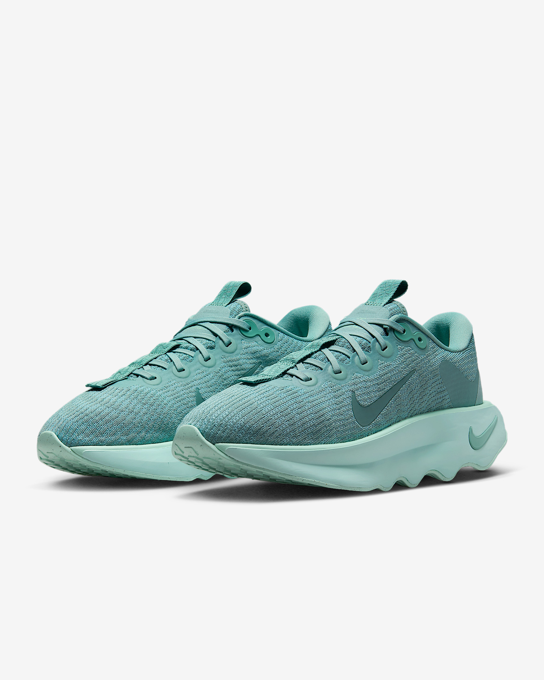 Nike Motiva Women's Walking Shoes - 5