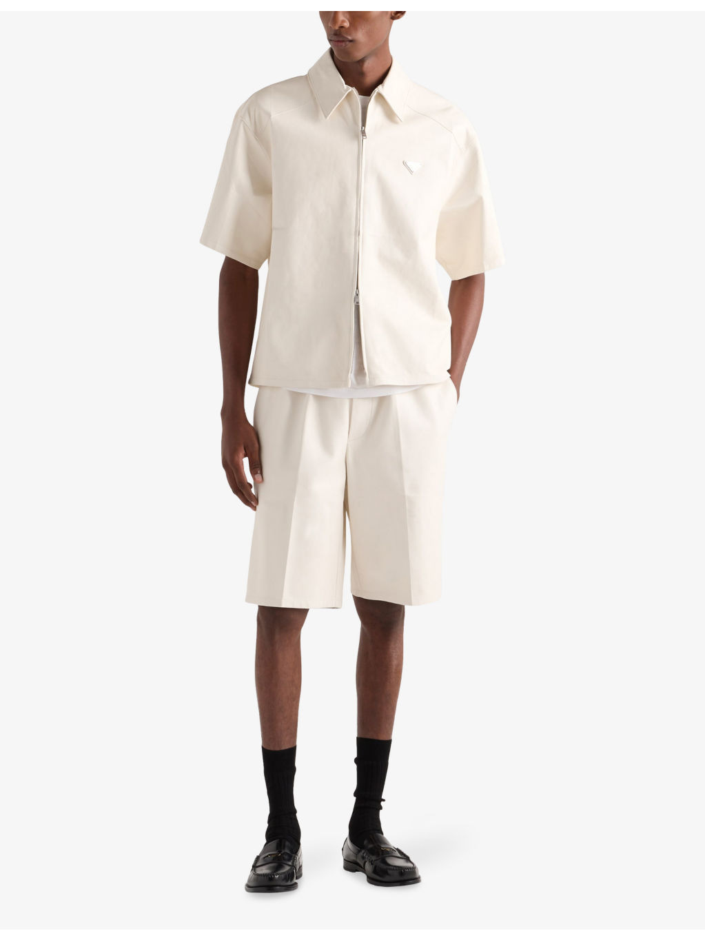 Triangle-Logo Relaxed Leather Bermuda Shorts - 2