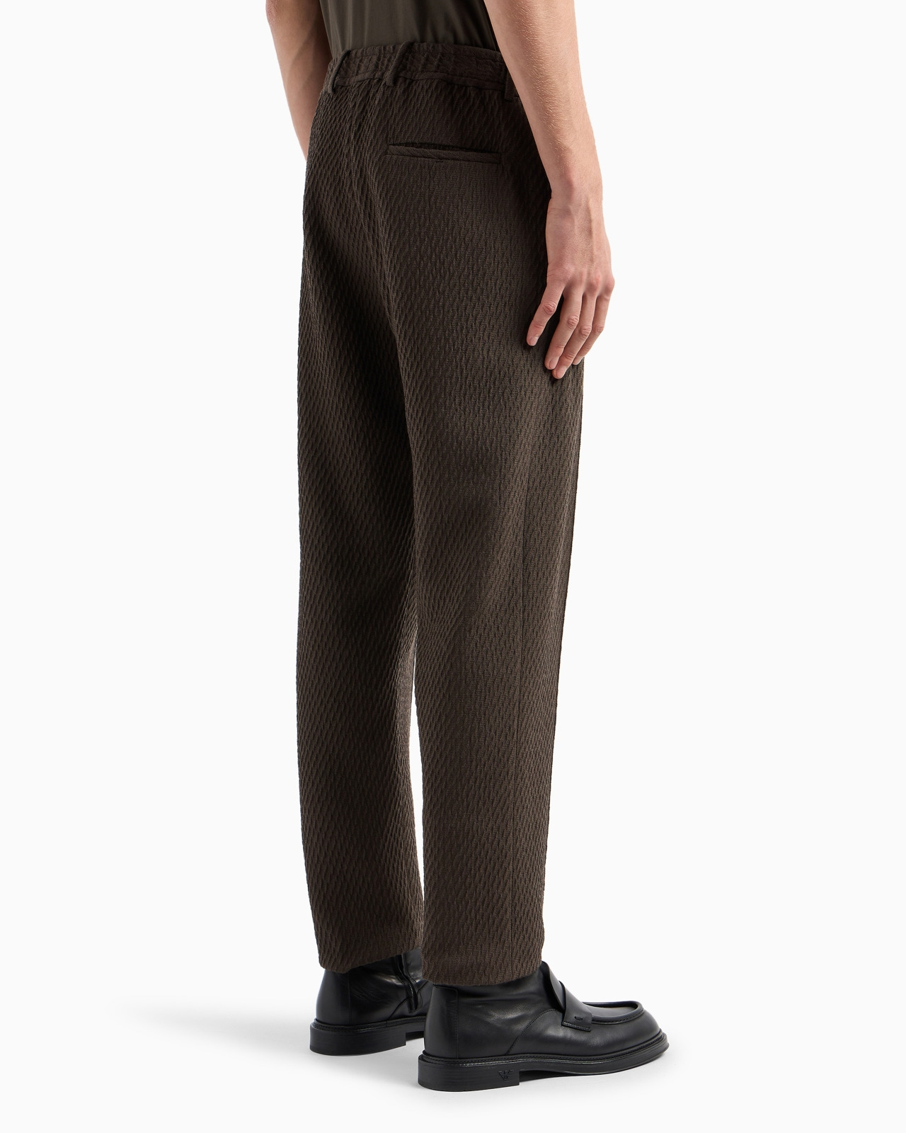 Chinos in 3D-effect virgin-wool stretch-jersey knit with ribs - 3