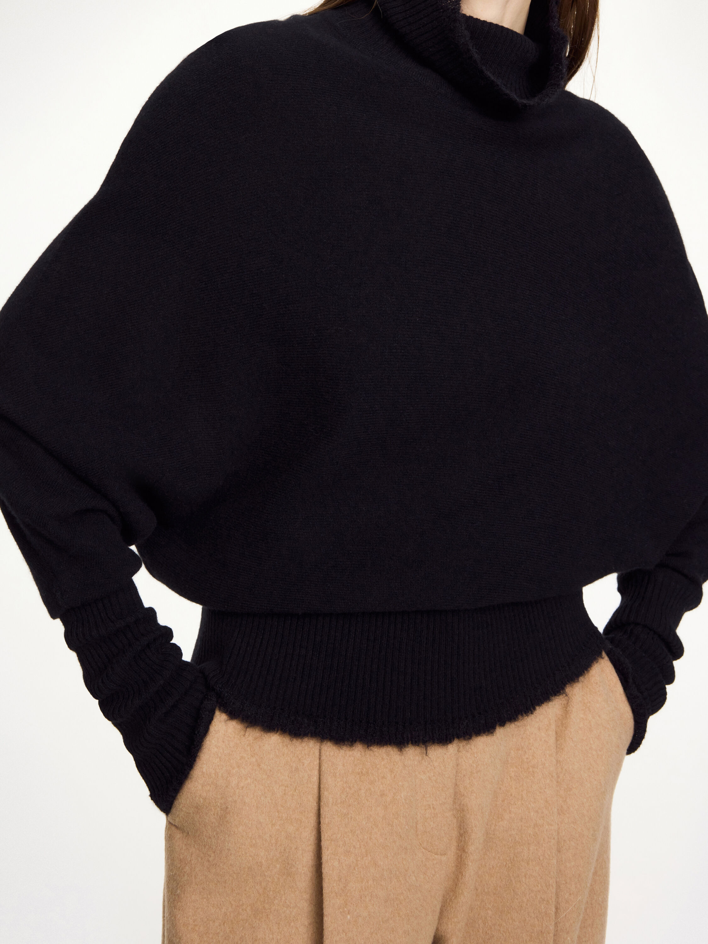 Magosa Turtleneck Sweater - 4