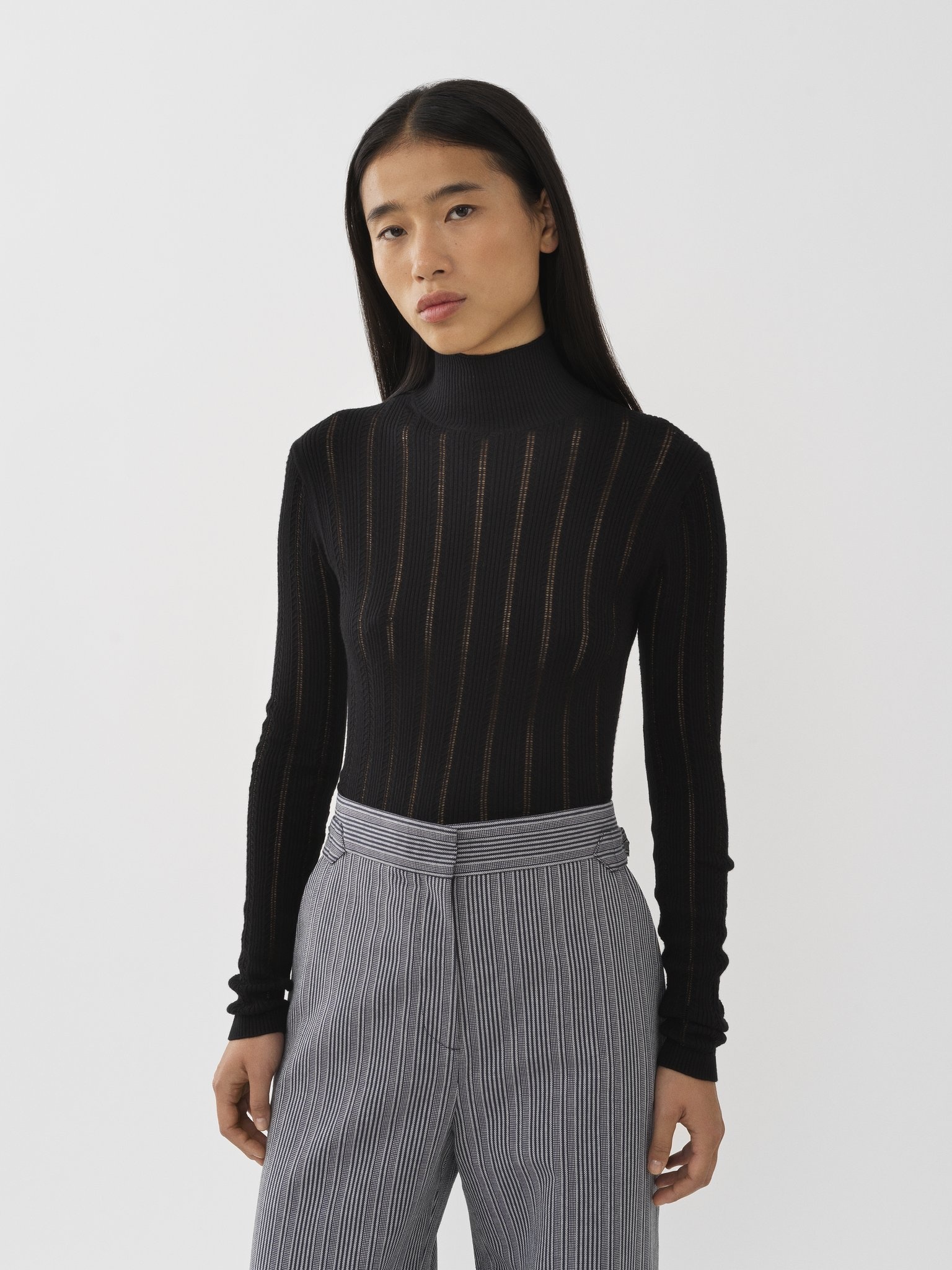 HIGH-NECK BLOUSE - 2