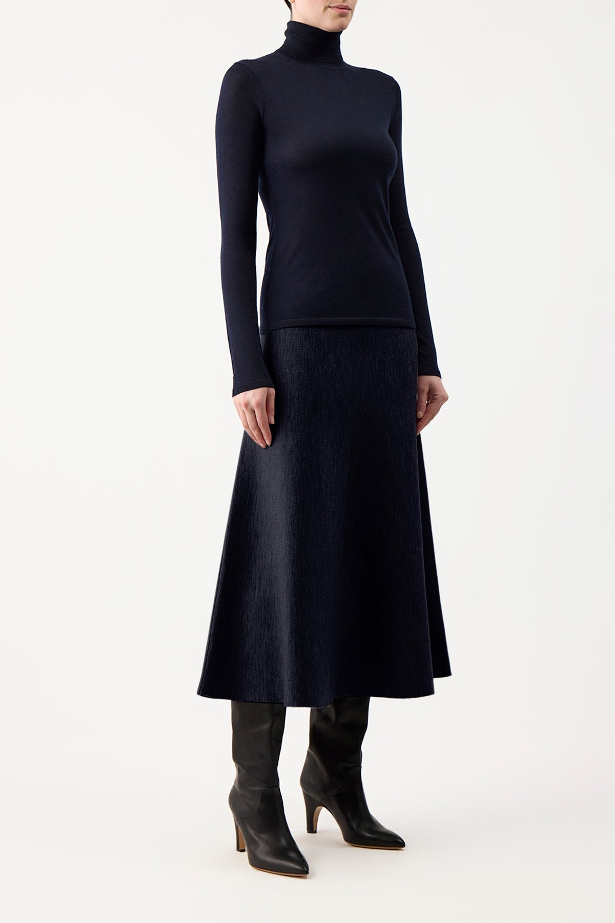 May Turtleneck in Dark Navy Cashmere Wool - 3