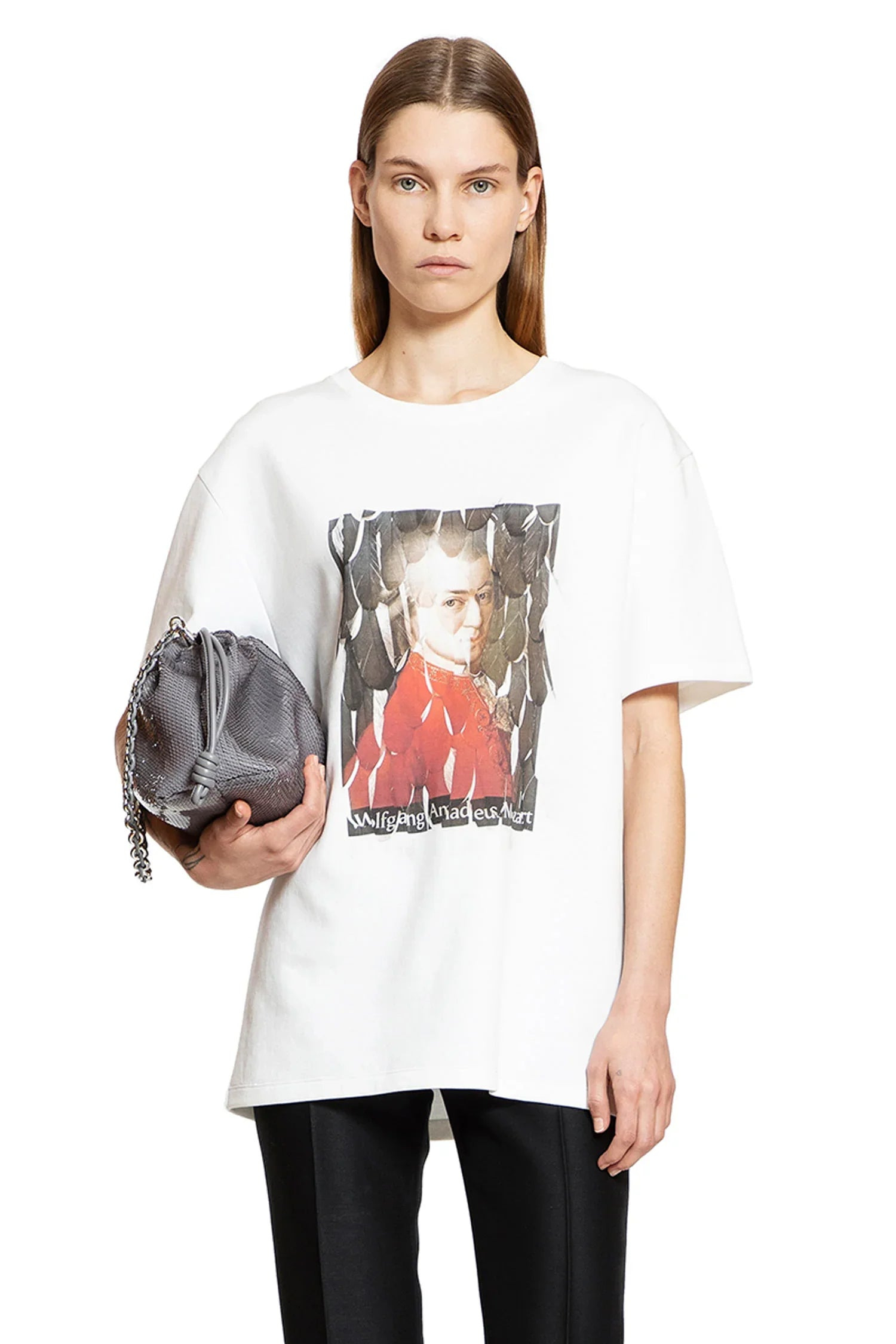 Amadeus-Relaxed-Fit-T-Shirt - 5