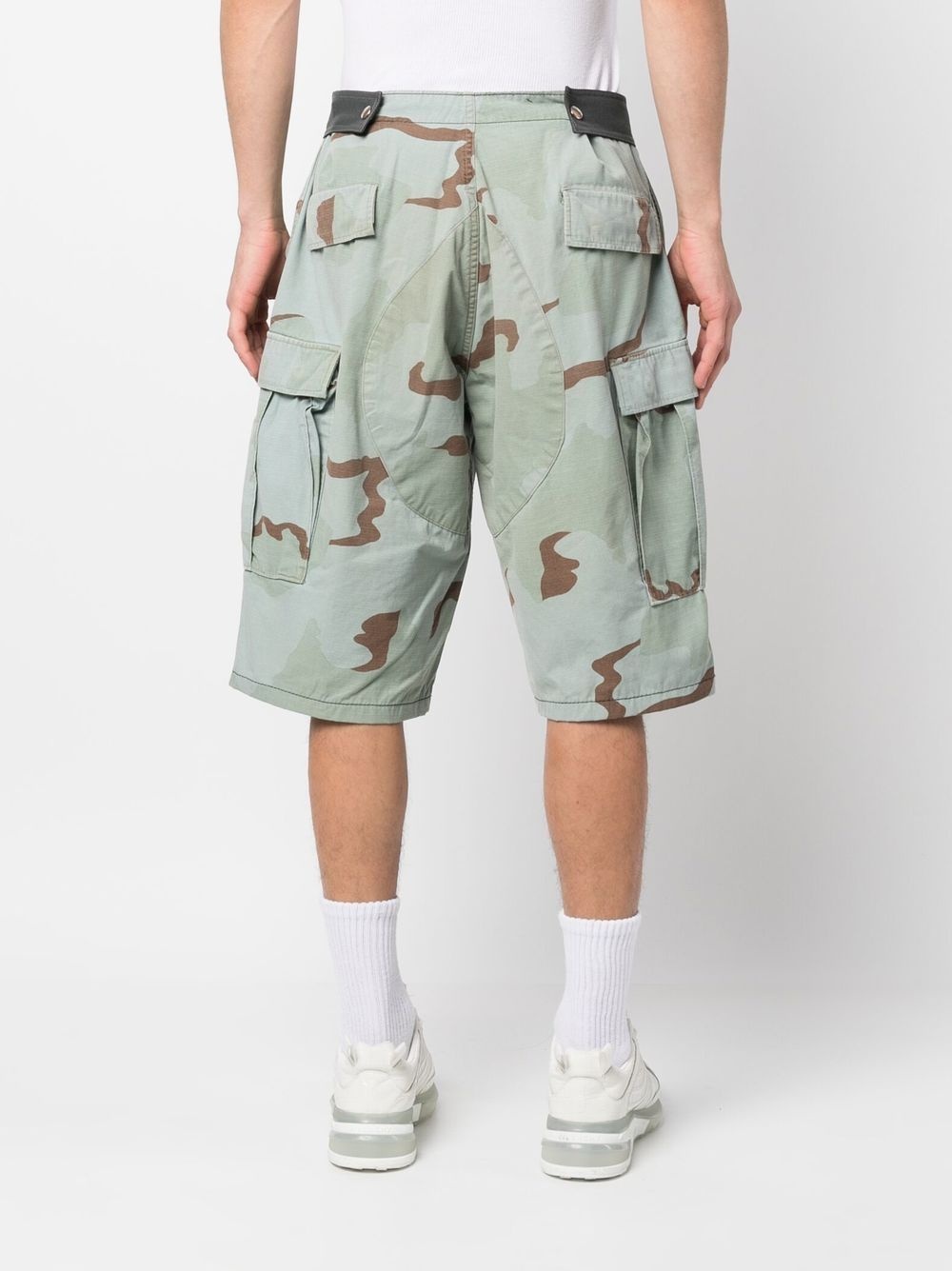 camouflage-pattern cargo shorts - 4