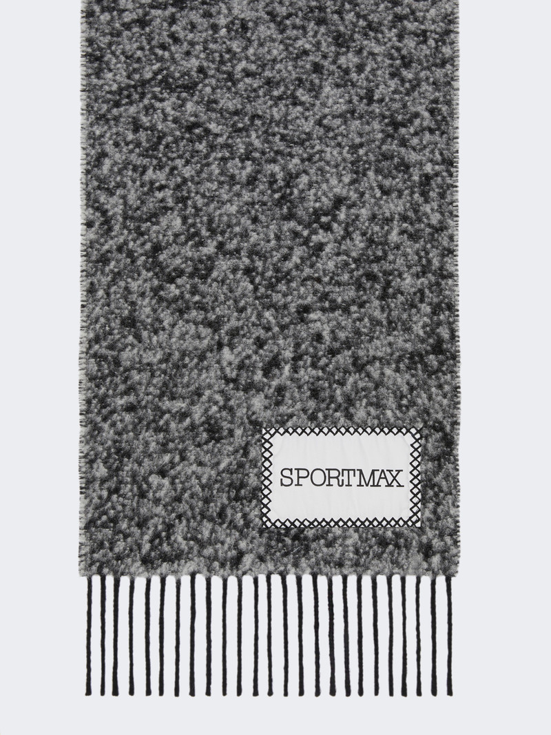 LIRICHE Scarf with fringes 1