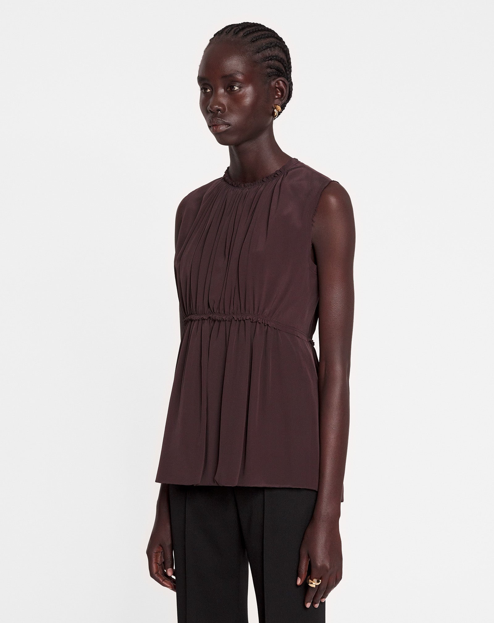 FITTED SLEEVELESS TOP - 3