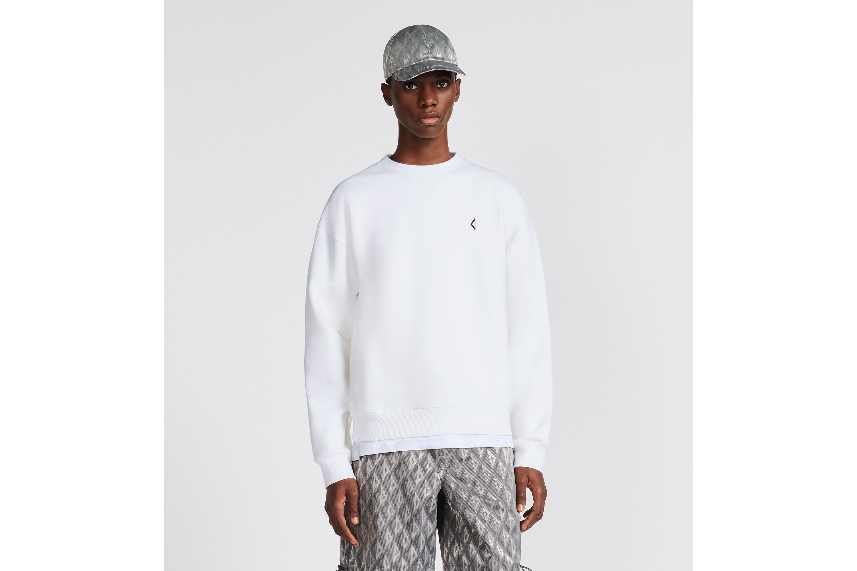 CD Diamond Oversized Sweatshirt - 4