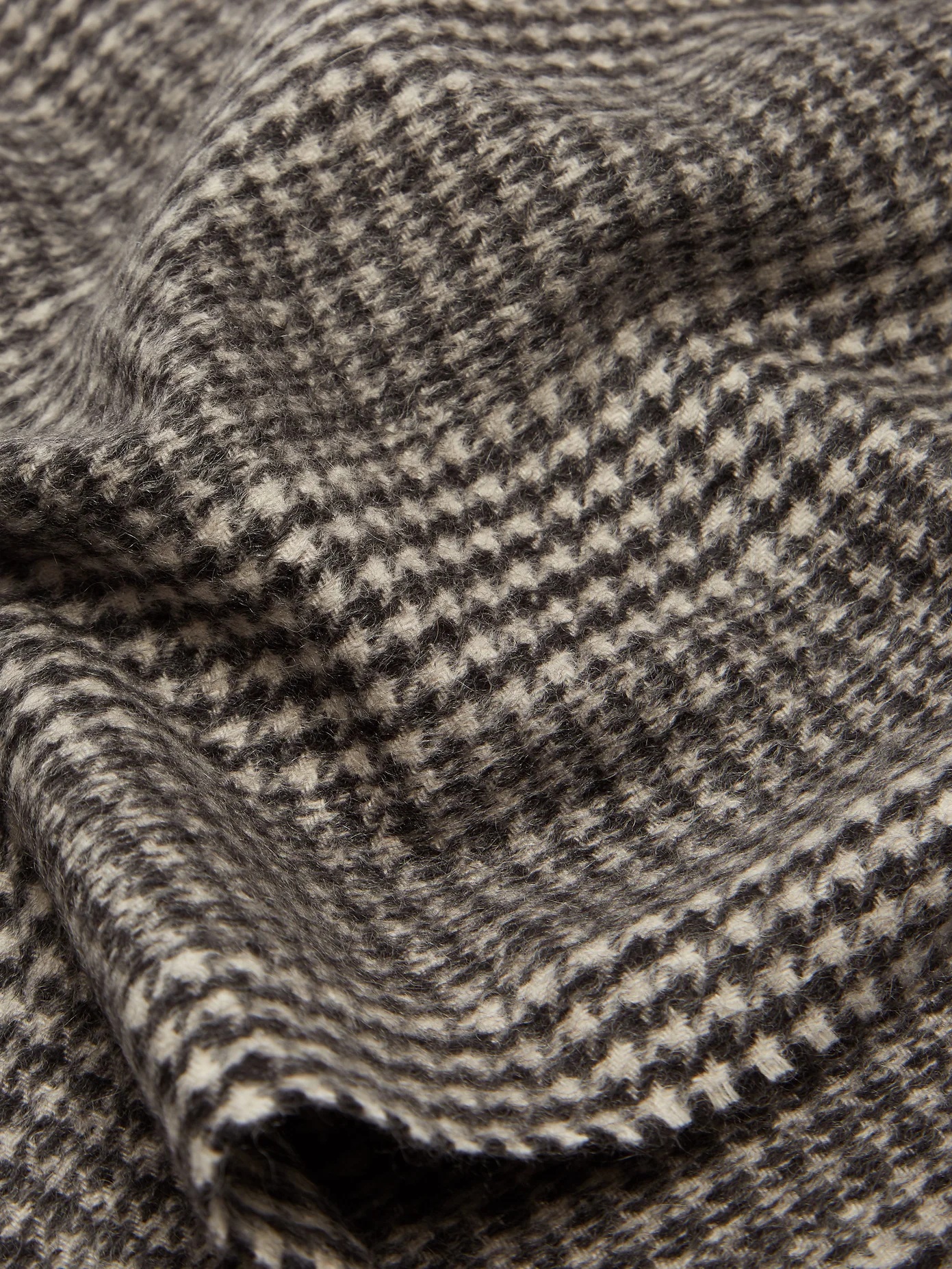 Houndstooth cashmere scarf - 4