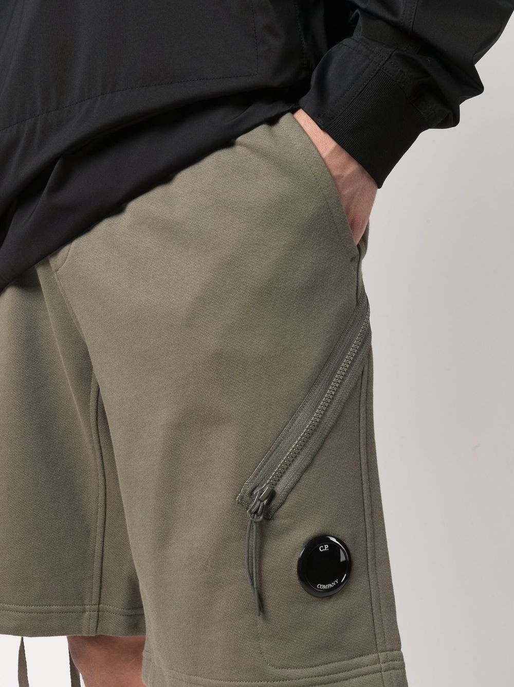 Lens-detail cotton track shorts - 5