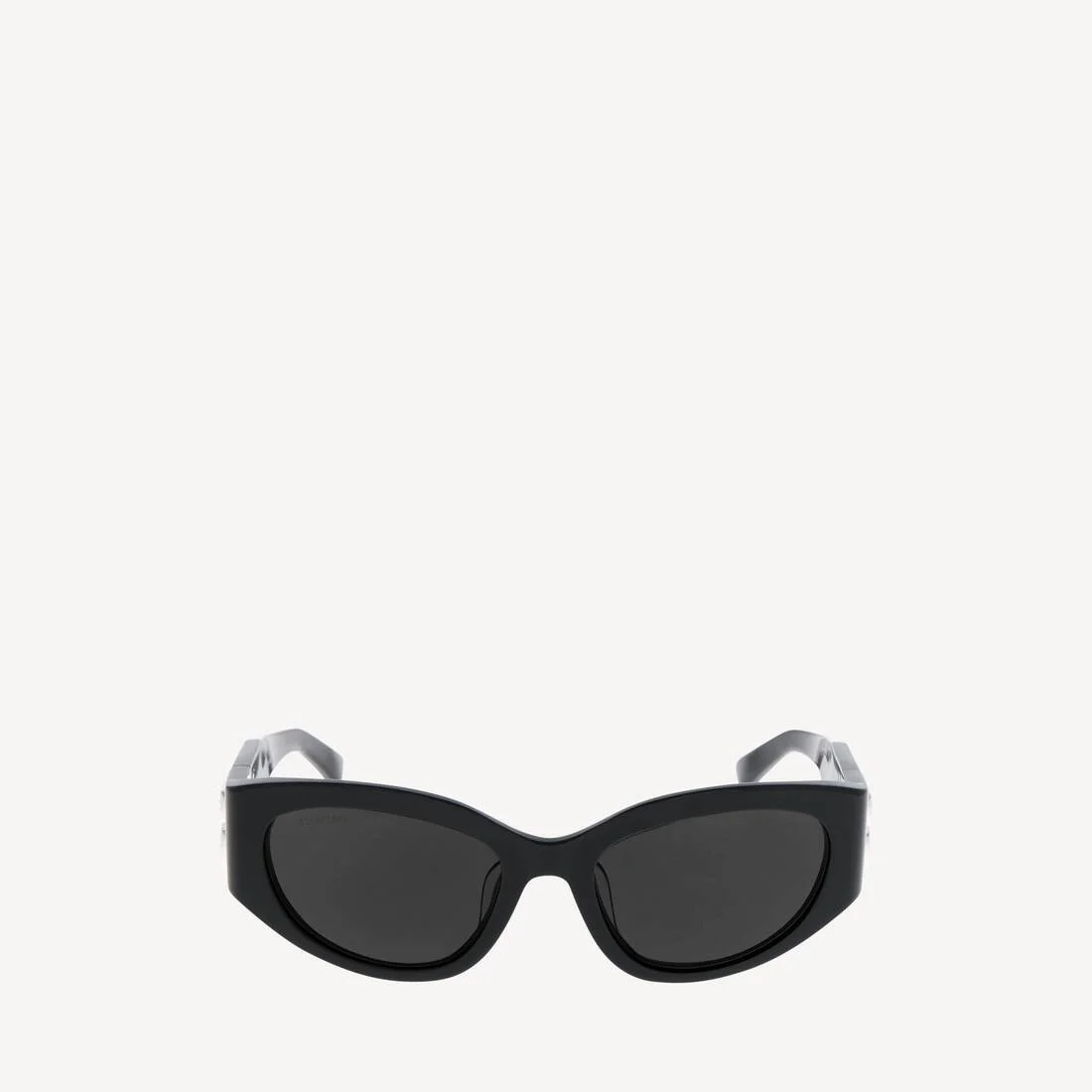 Women's Bossy Round Af Sunglasses in Black - 1