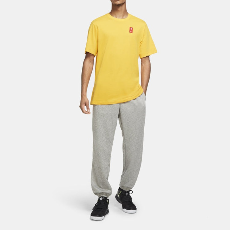 Nike Kyrie 로고 농구 짧은 소매 큰 금 CV1062-739 - 1