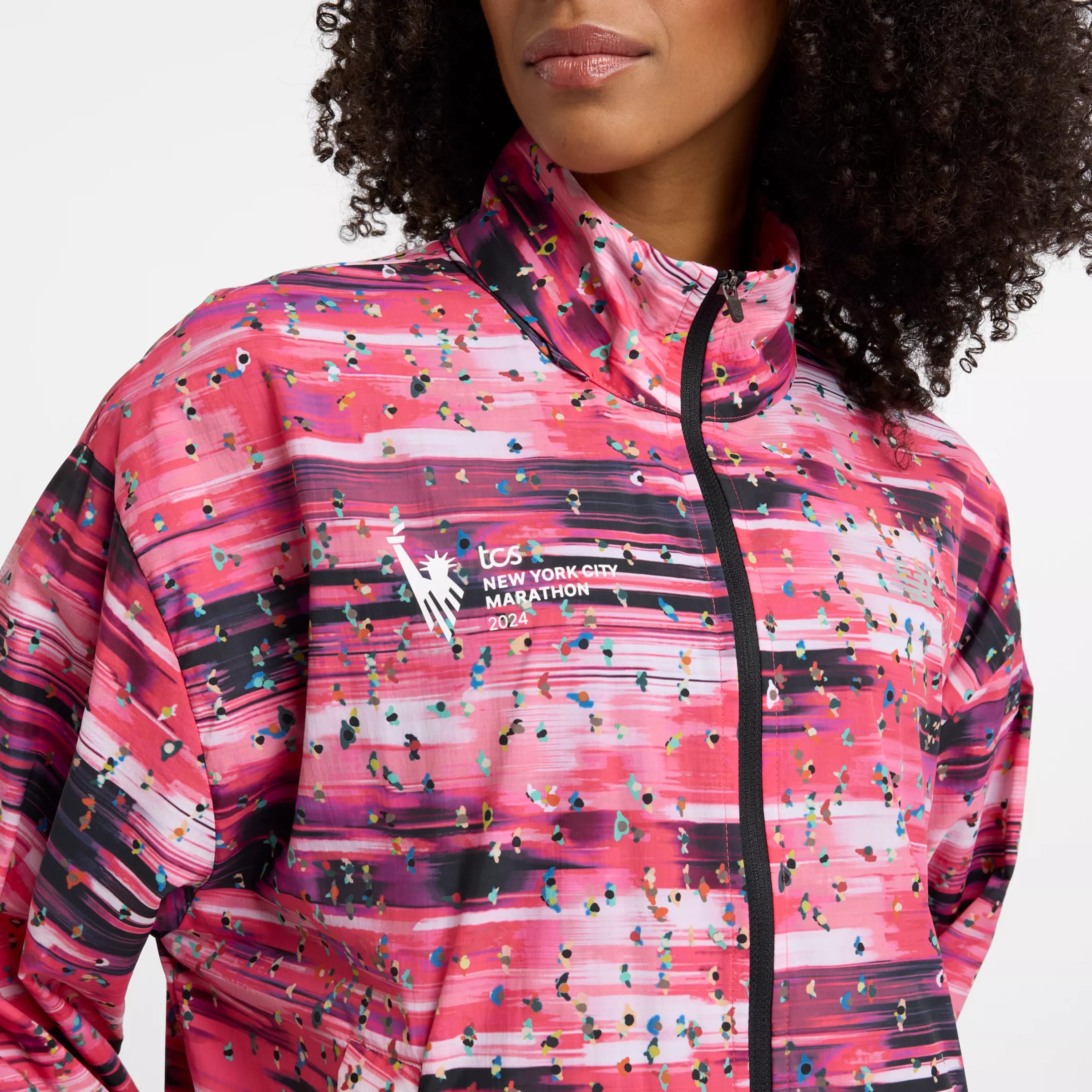 送料関税込!NB NYC Marathon Printed Athletics Packable Jacket New Balance NYC Marathon Printed Athletics Packable Jacket