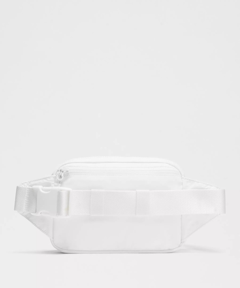 Everywhere Belt Bag Large 2L 3