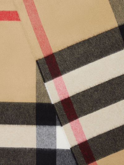 Burberry Vintage Check cashmere scarf outlook