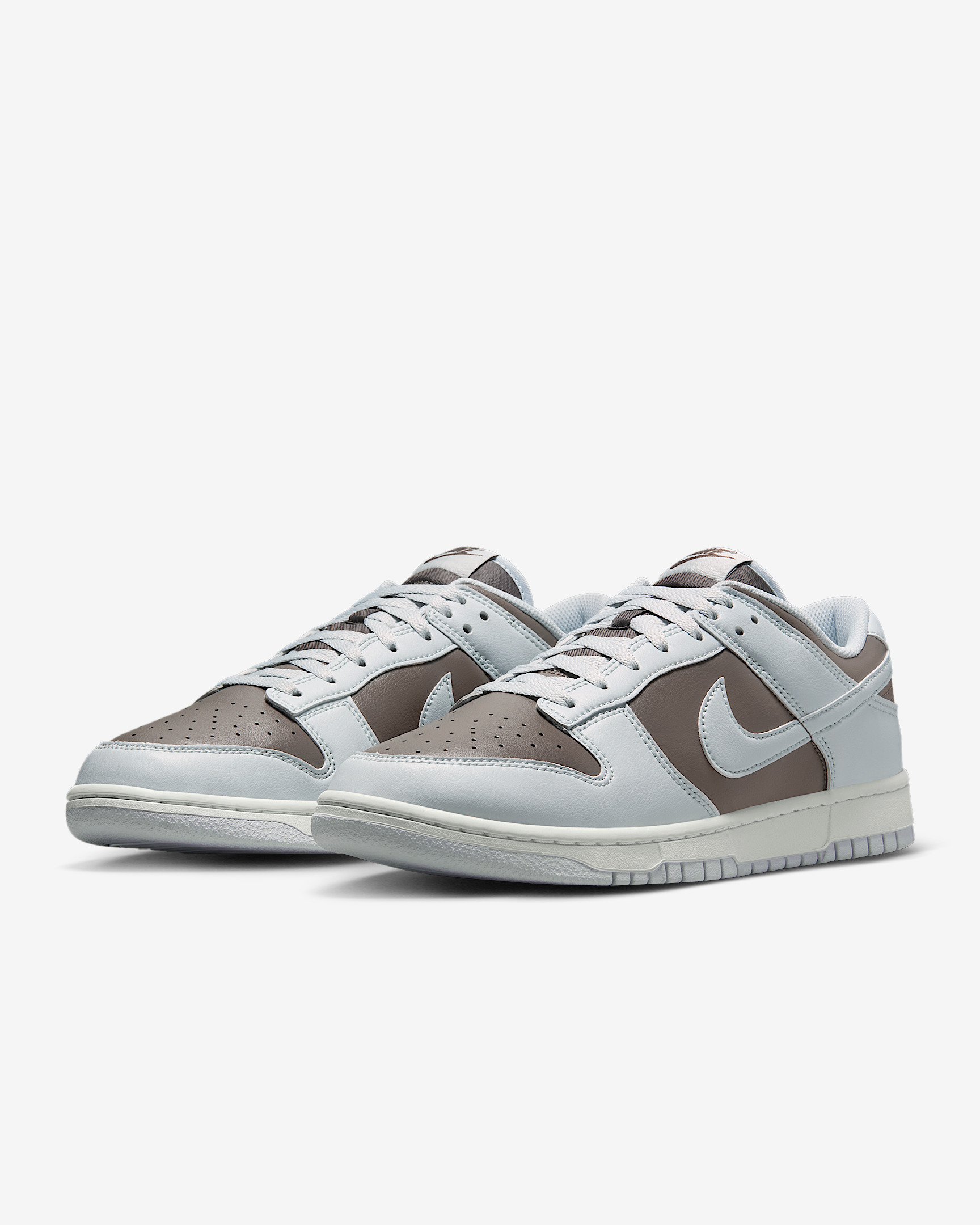 Nike Dunk Low Retro Men's Shoes - 5
