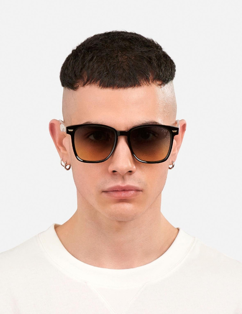 EVISU MONOGRAM DAICOCK PRINT SQUARE SUNGLASSES outlook