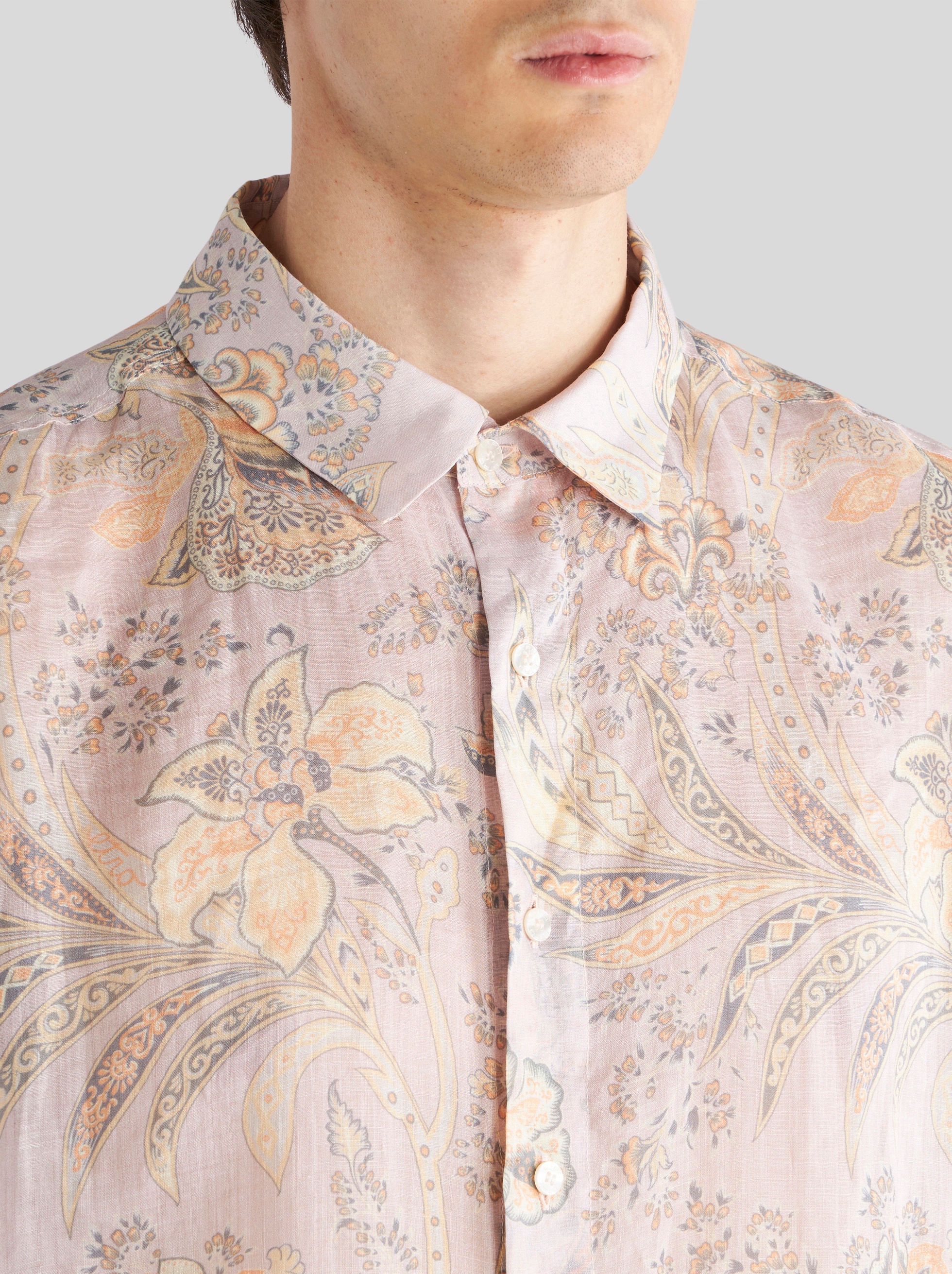 SHORT-SLEEVED LEAFY SHIRT - 3
