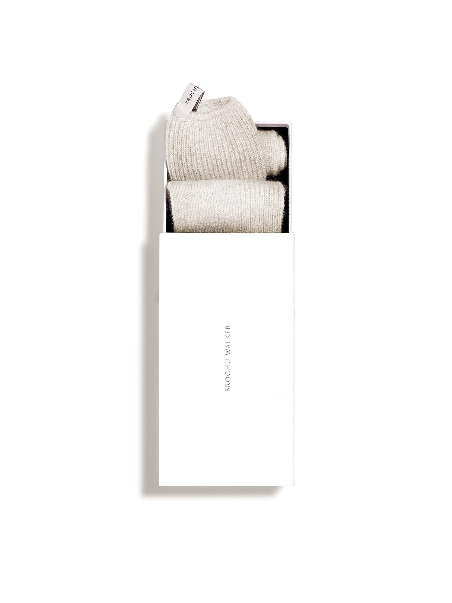 The Ribbed Cashmere Socks - 2