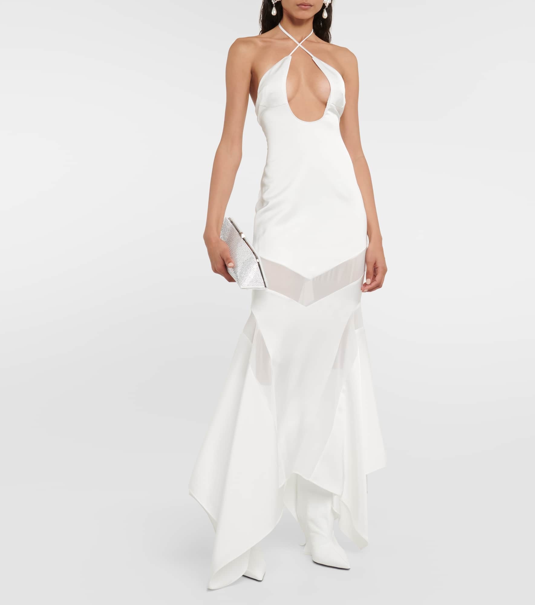 Halterneck gown - 2