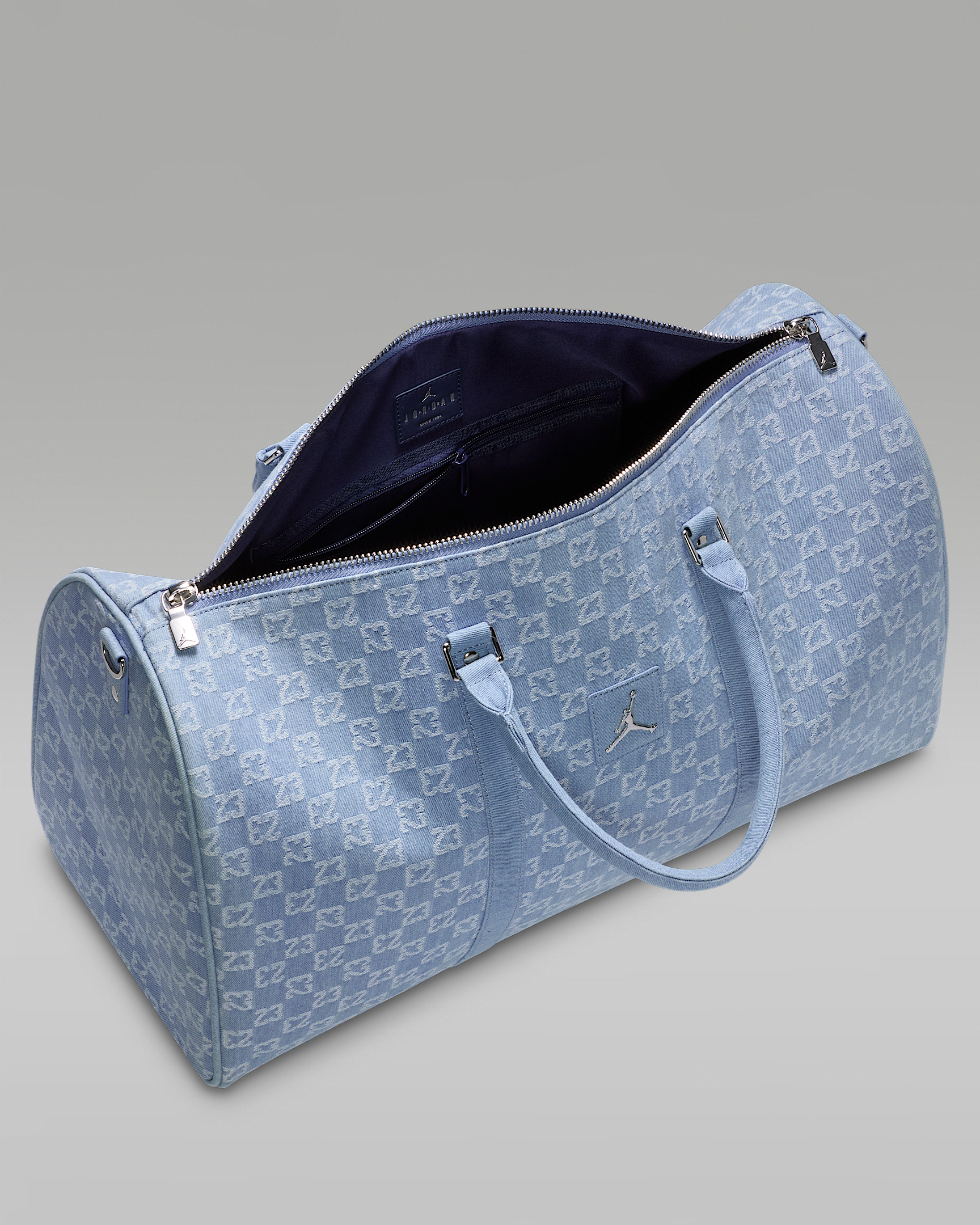 Jordan Monogram Duffel Bag (40L) - 4