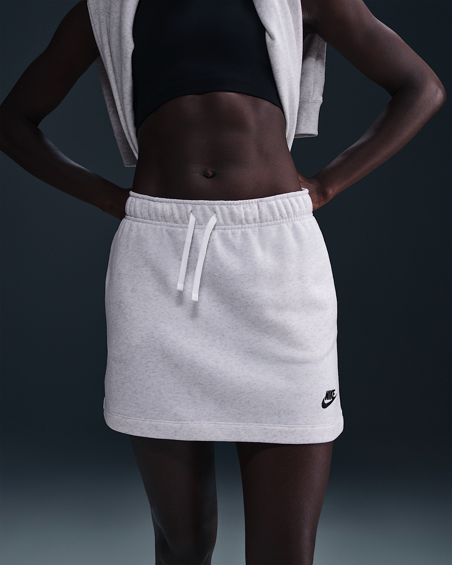 Nike Sportswear Club Fleece Women's Mid-Rise Skirt - 2