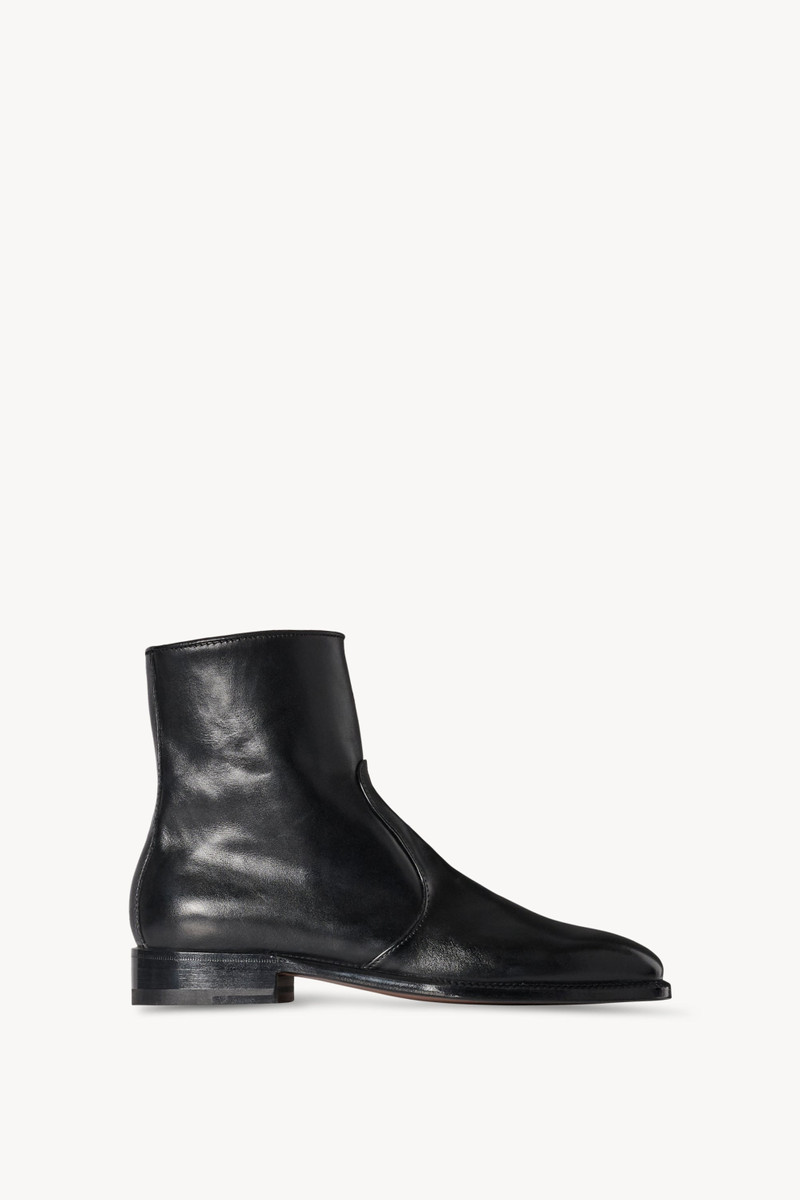 Oscar Boot 1