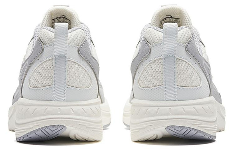 ANTA (WMNS) ANTA Running Series Sneakers 'White Grey' 922345595-3 outlook