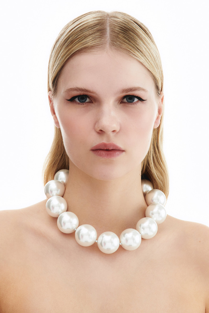PEARL NECKLACE 3