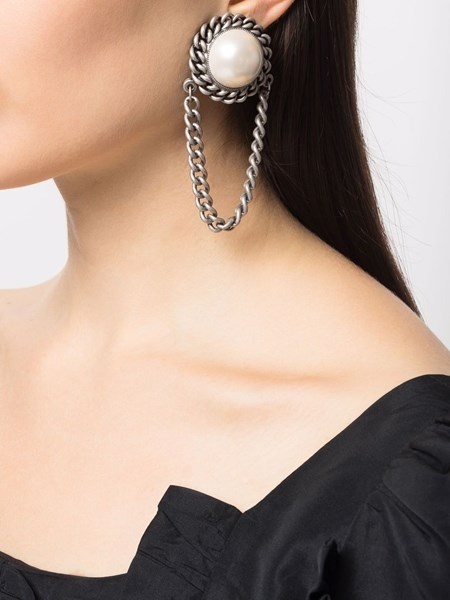 Earrings with chains and beads - 3