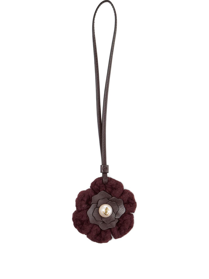 knitted flower charm 1
