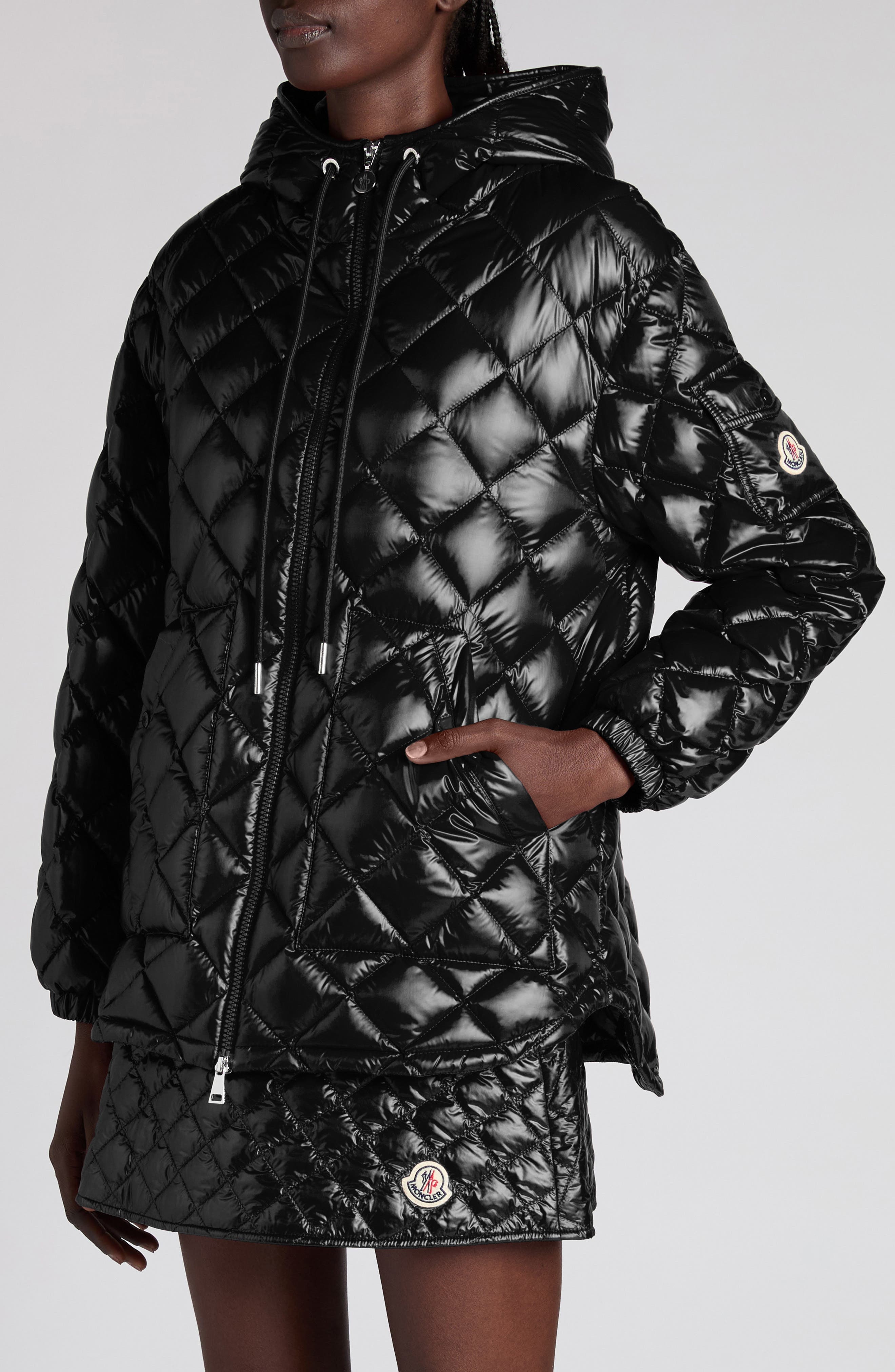 Moncler Diamond Quilted Down Hooded Jacket in Black at Nordstrom - 5