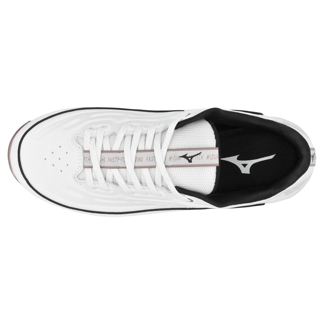 9-Spike Swift 8 Low Women's Metal Fastpitch Softball Cleat - 4