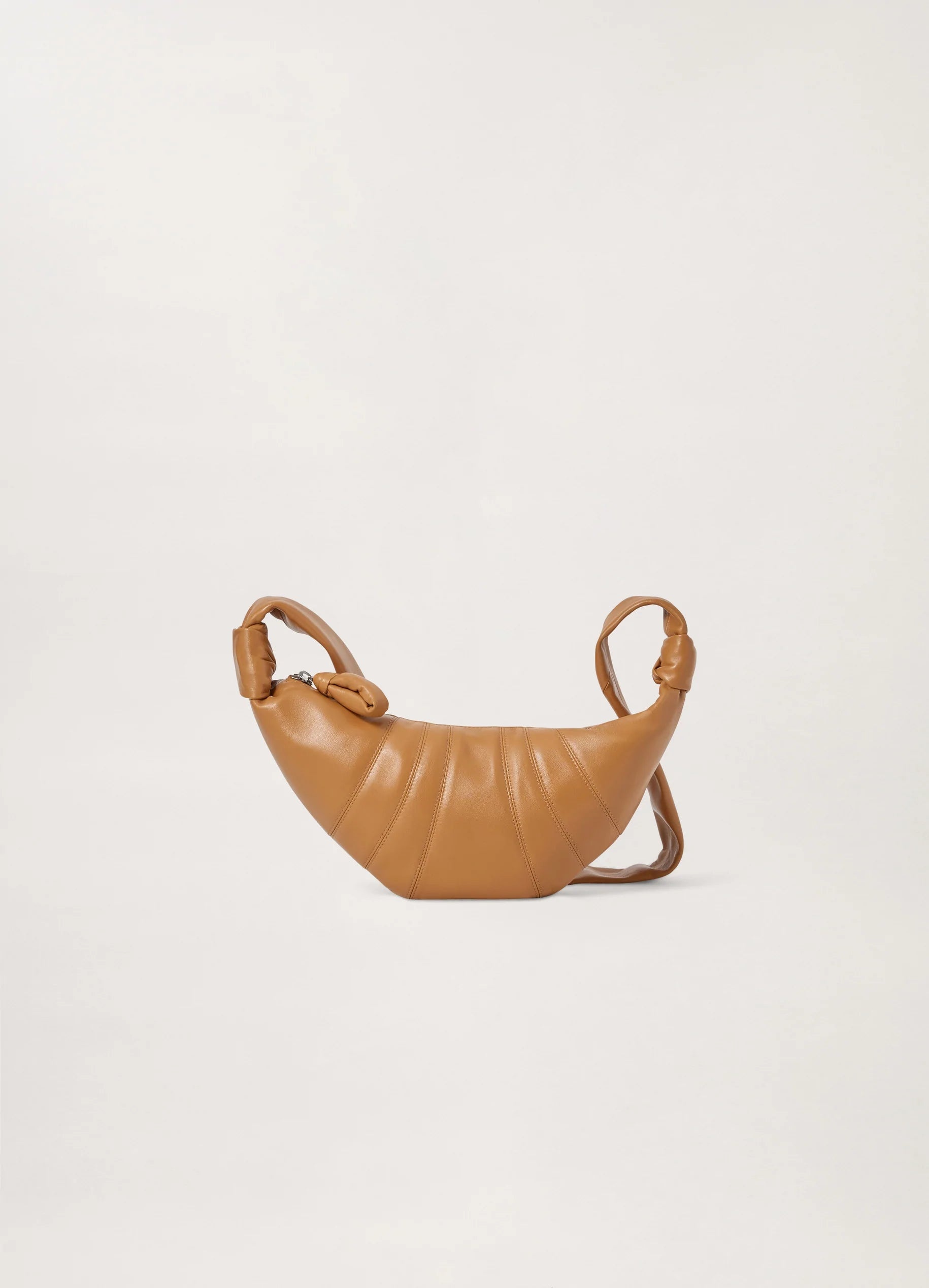 SMALL CROISSANT BAG
SOFT NAPPA LEATHER - 1