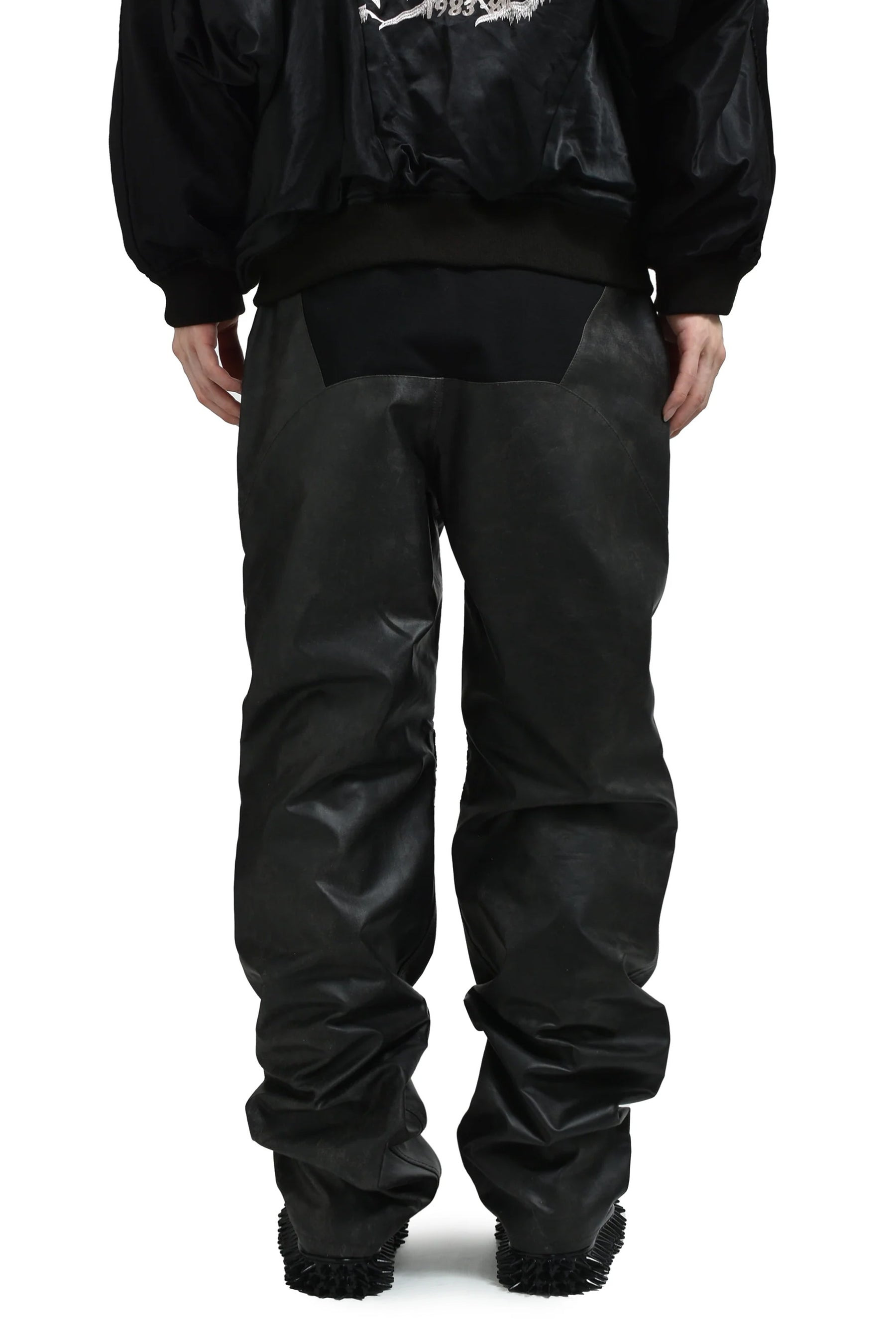 EMBOSSING LEATHER TROUSERS / BLK - 2