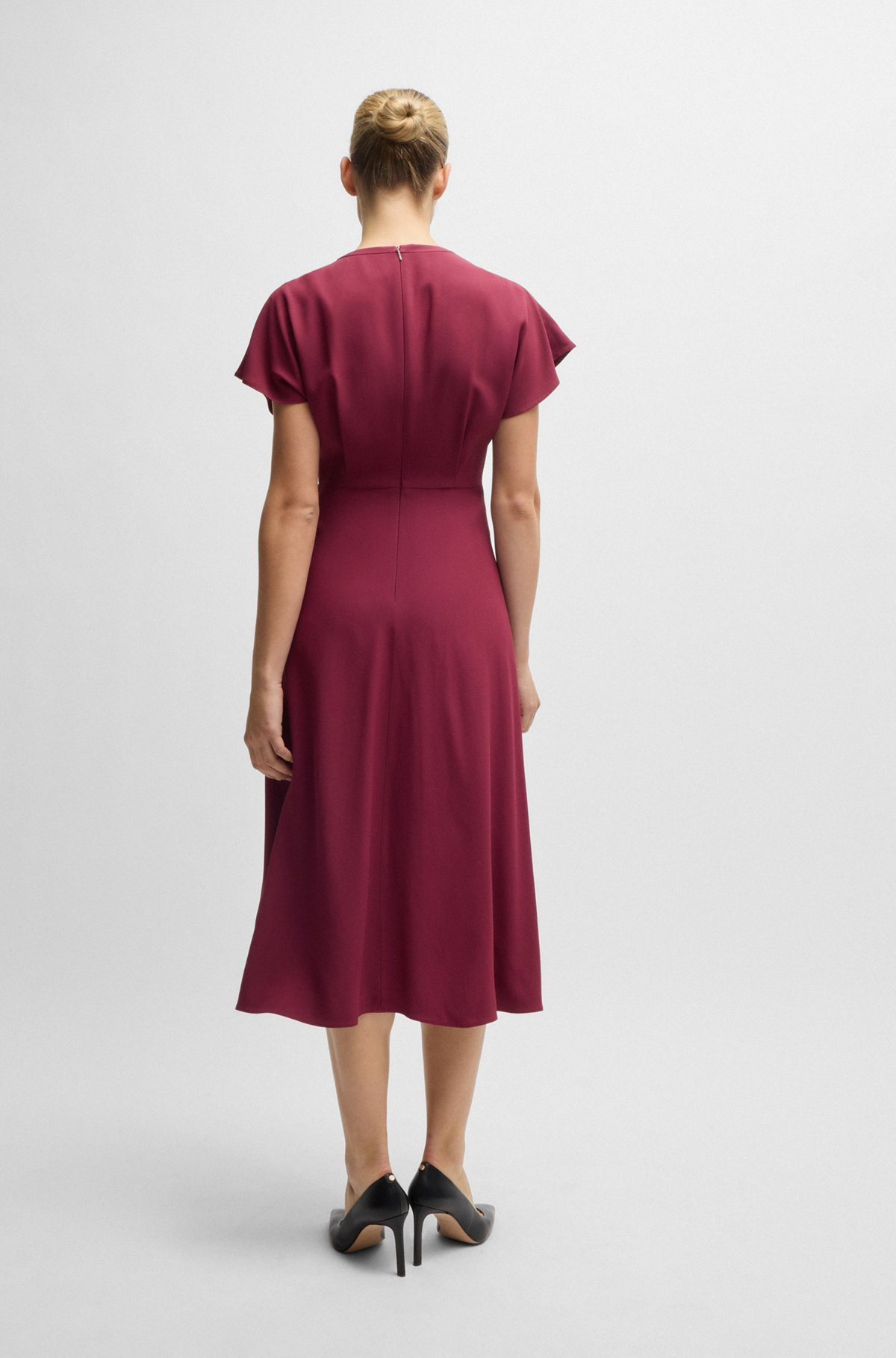 KEYHOLE-NECKLINE DRESS WITH PLISSÉ INSERT - 4