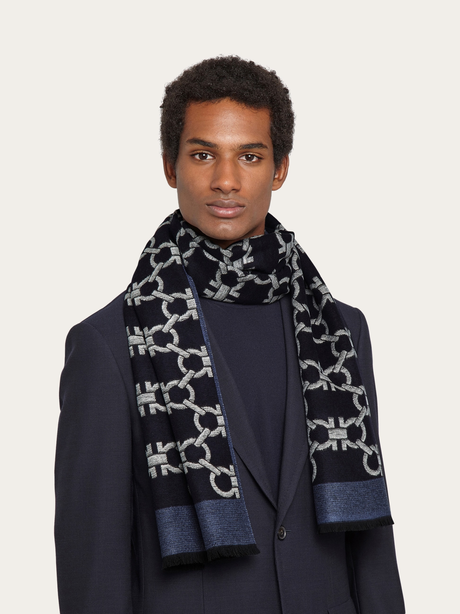 Gancini scarf - 3