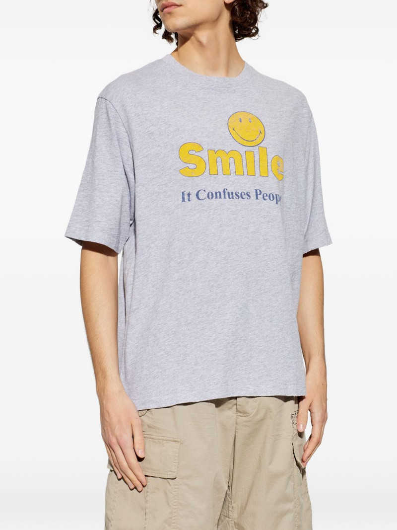 smile-graphic T-shirt 3