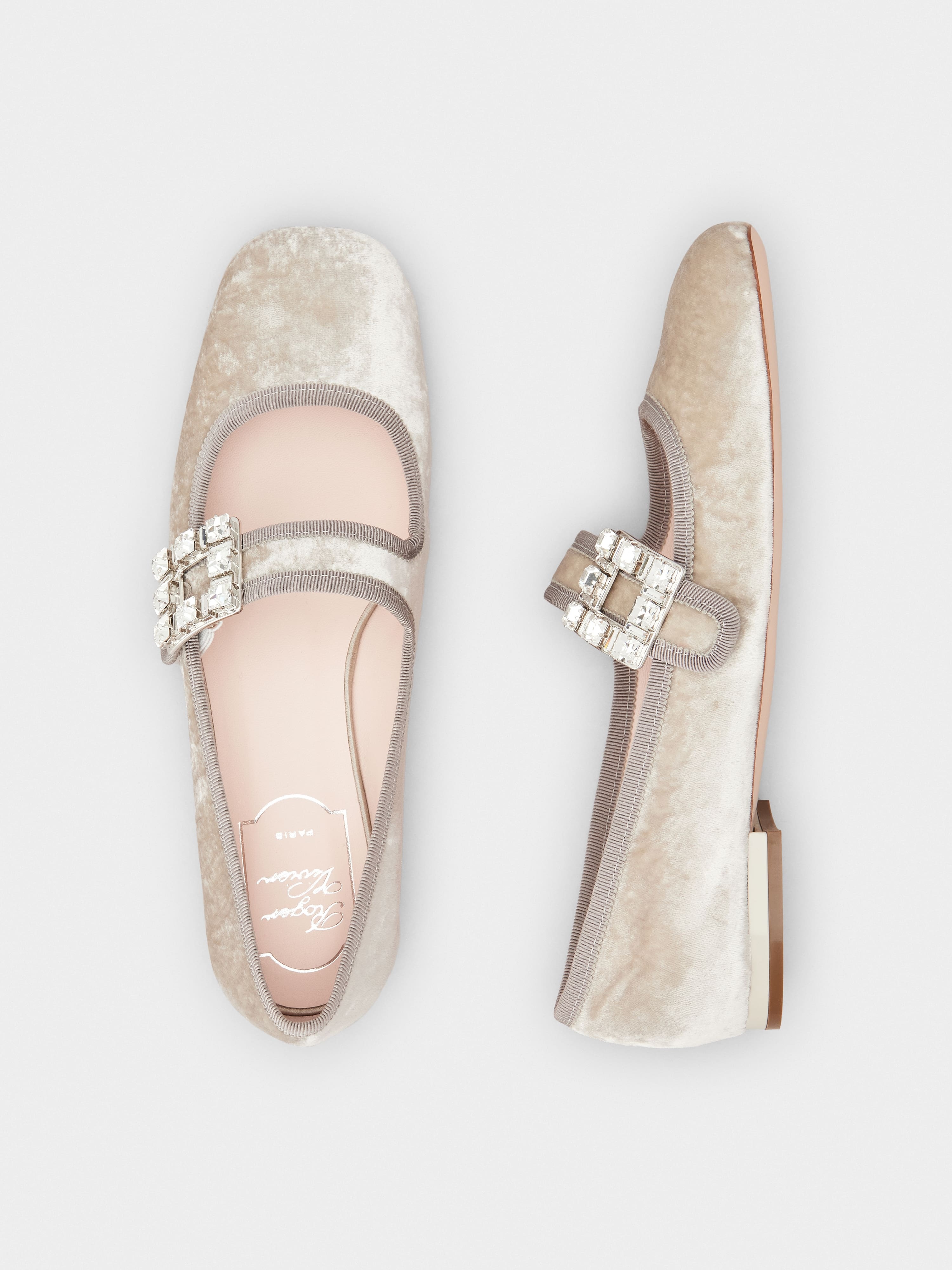 Très Vivier Strass Buckle Babies Ballerinas in Velvet - 4