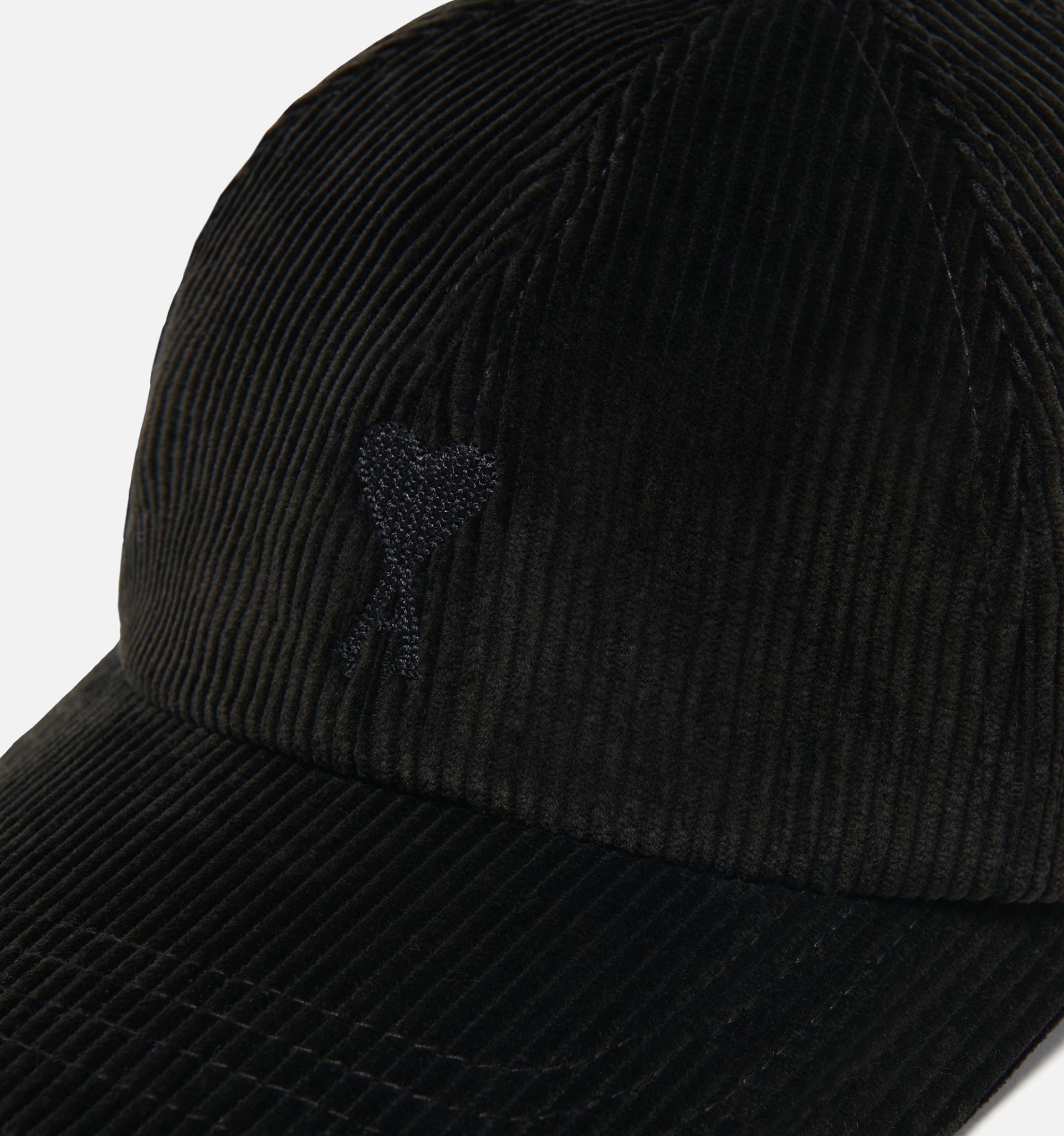 Ami De Coeur Embroidery Cap - 4